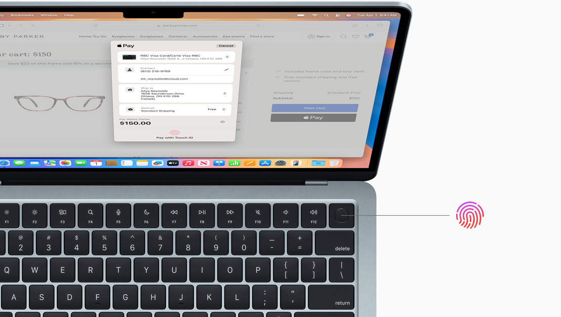Un MacBook Air bleu ciel infini ouvert, illustrant l’emplacement du bouton Touch ID.