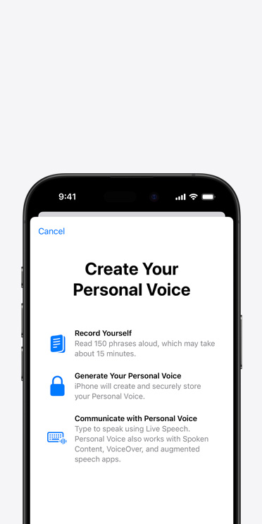 iPhone 16 Pro 螢幕顯示個人聲音功能，當中包含製作個人聲音的指示