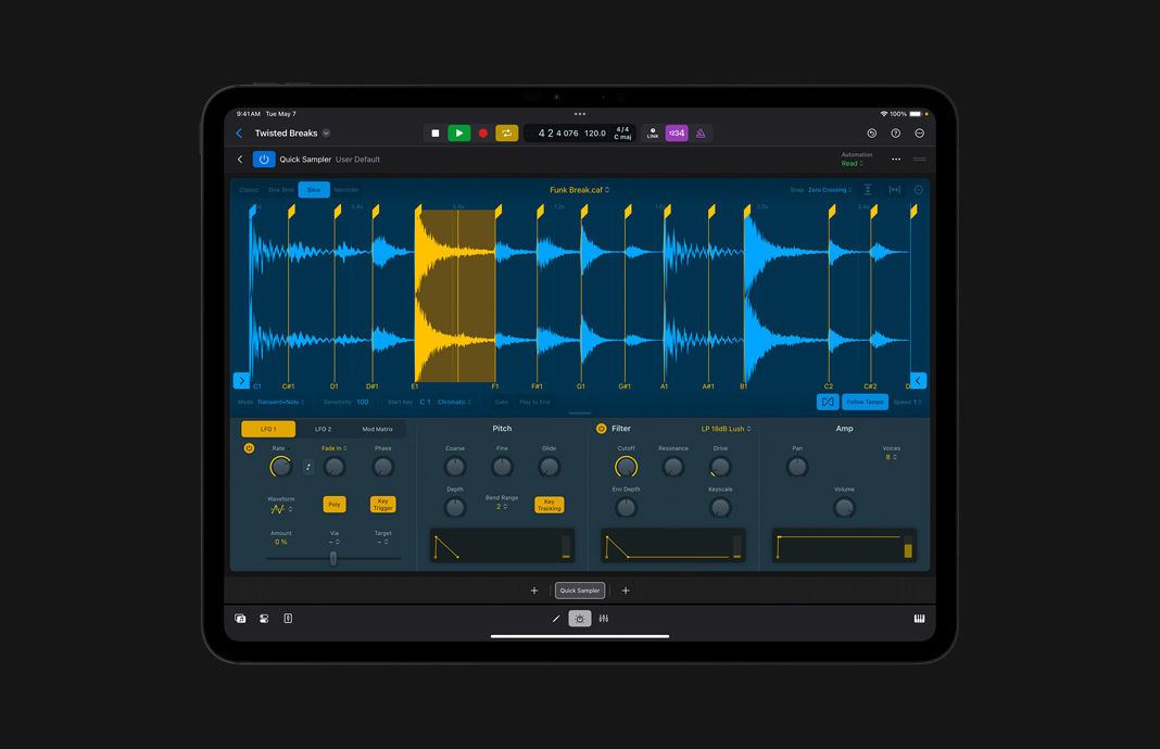 iPad Pro 展示 iPad 版 Logic Pro 上正在編輯的音訊 sample。