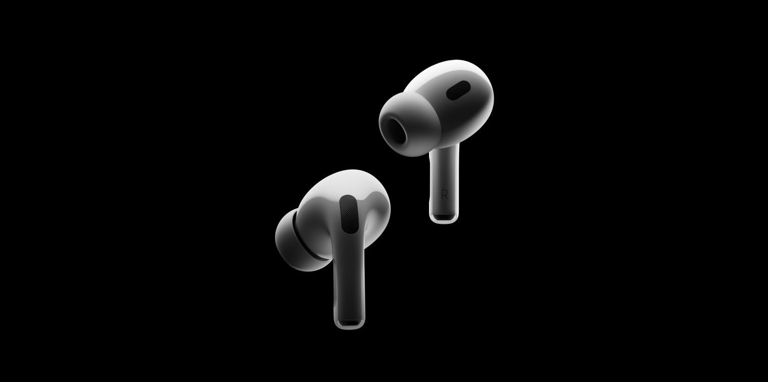 صورة مقربة بزاوية 360 درجة لساعة AirPods Pro 2